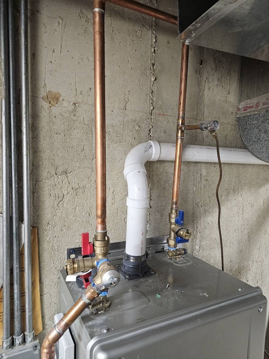 Tankless copper piping detail Hoffman Estates area IL Premier Water Heaters
